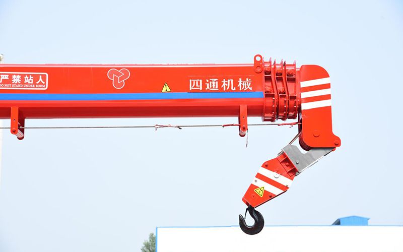 Camión pluma de 12T SST12S5; Grúa montada sobre camión